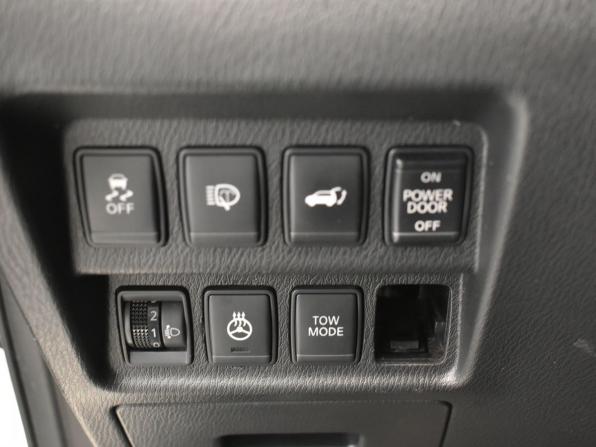 Nissan Pathfinder IV с пробегом 2014 года, цена 1 820 000 рублей, 170000 км, внедорожник, Автокод Объявления