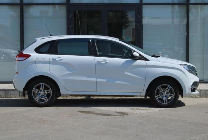 Lada (ВАЗ) XRAY I с пробегом 2017 года, цена 736 000 рублей, 95641 км, хэтчбек, Автокод Объявления