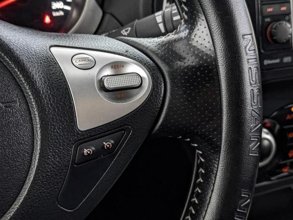 Nissan Juke I с пробегом 2012 года, цена 950 000 рублей, 177760 км, внедорожник, Автокод Объявления