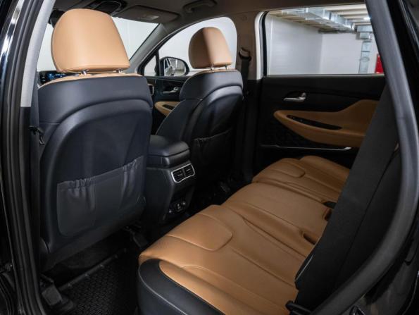 Hyundai Santa Fe IV Рестайлинг с пробегом 2022 года, цена 4 310 000 рублей, 19765 км, внедорожник, Автокод Объявления
