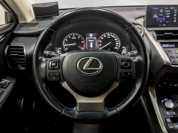 Lexus NX I с пробегом 2015 года, цена 2 490 000 рублей, 92726 км, внедорожник, Автокод Объявления