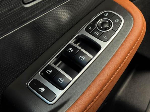 Omoda C5 I с пробегом 2022 года, цена 1 749 000 рублей, 66610 км, внедорожник, Автокод Объявления