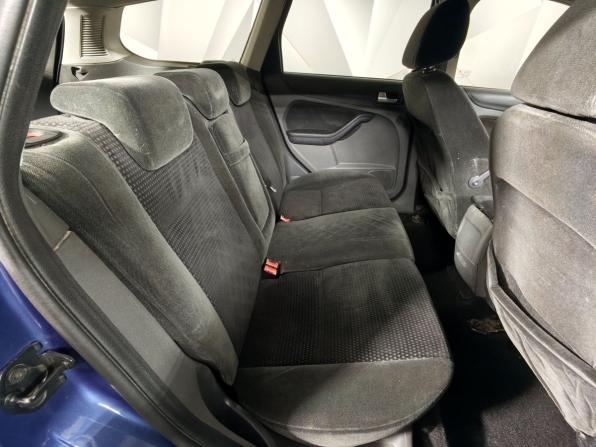 Ford Focus II с пробегом 2007 года, цена 349 000 рублей, 298176 км, универсал, Автокод Объявления