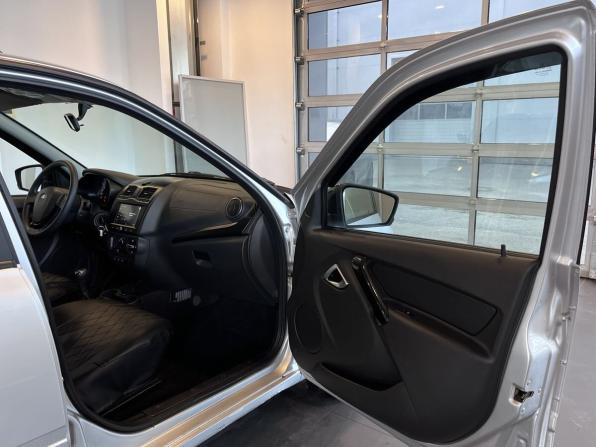 Lada (ВАЗ) Granta I Рестайлинг с пробегом 2025 года, цена 1 041 000 рублей, 33840 км, лифтбек, Автокод Объявления