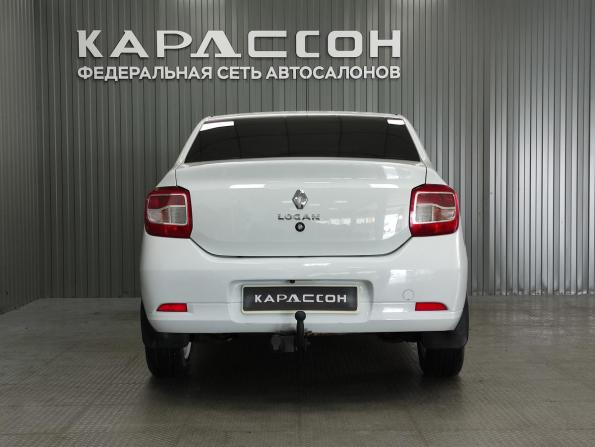 Renault Logan II Рестайлинг с пробегом 2018 года, цена 630 000 рублей, 153256 км, седан, Автокод Объявления