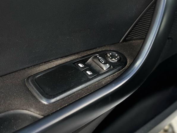 Peugeot 408 I с пробегом 2013 года, цена 559 000 рублей, 107181 км, седан, Автокод Объявления