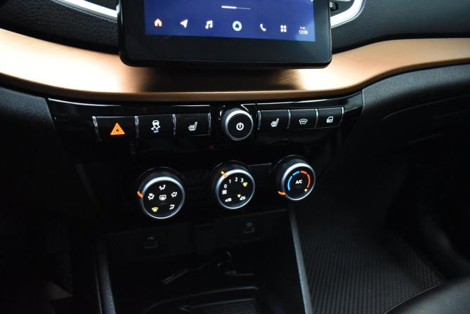 Lada (ВАЗ) Vesta I Рестайлинг (NG) с пробегом 2024 года, цена 1 625 000 рублей, 27835 км, универсал, Автокод Объявления