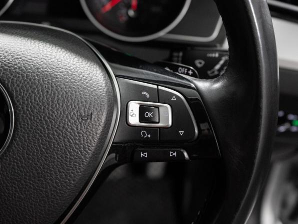 Volkswagen Passat B8 с пробегом 2015 года, цена 1 520 000 рублей, 77380 км, универсал, Автокод Объявления