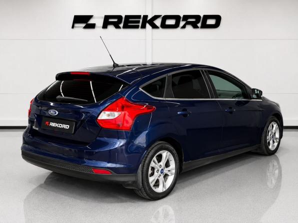 Ford Focus III с пробегом 2012 года, цена 639 000 рублей, 217828 км, хэтчбек, Автокод Объявления