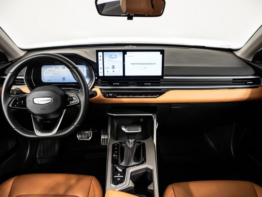 Geely Emgrand II Москва  - изображение 12