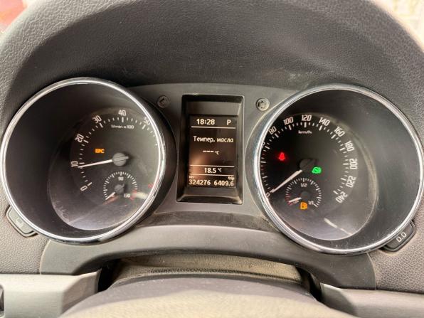 Skoda Yeti I с пробегом 2012 года, цена 615 000 рублей, 323000 км, внедорожник, Автокод Объявления