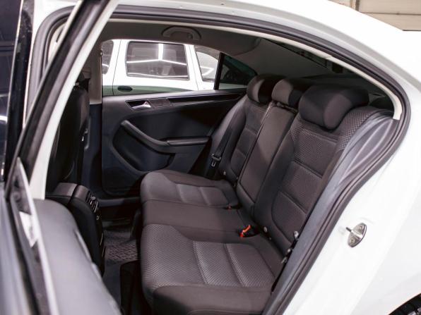 Volkswagen Jetta VI Рестайлинг с пробегом 2016 года, цена 1 125 000 рублей, 165708 км, седан, Автокод Объявления