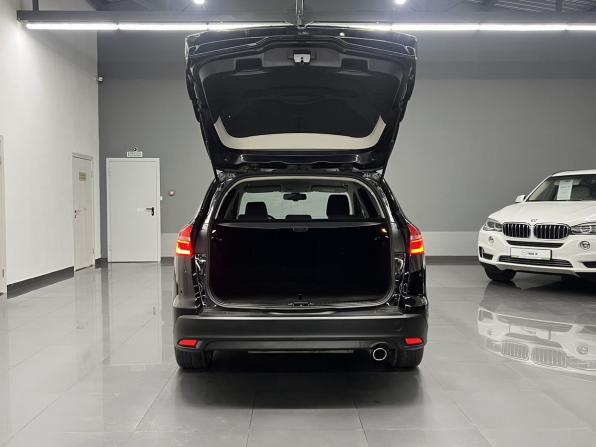 Ford Focus III Рестайлинг с пробегом 2018 года, цена 1 320 000 рублей, 156204 км, универсал, Автокод Объявления