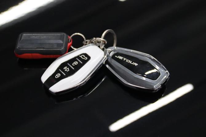 JETOUR X70+ I с пробегом 2024 года, цена 2 095 950 рублей, 23298 км, внедорожник, Автокод Объявления