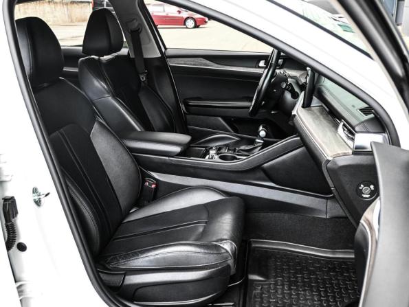 Kia K5 III с пробегом 2021 года, цена 2 349 000 рублей, 72144 км, седан, Автокод Объявления