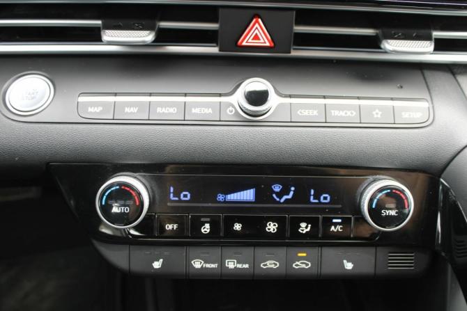 Hyundai Elantra VII (CN7) с пробегом 2020 года, цена 2 190 000 рублей, 19000 км, седан, Автокод Объявления
