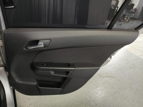 Opel Astra H Рестайлинг с пробегом 2013 года, цена 575 000 рублей, 146244 км, седан, Автокод Объявления