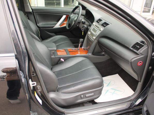 Toyota Camry VI (XV40) Рестайлинг с пробегом 2011 года, цена 1 060 000 рублей, 206728 км, седан, Автокод Объявления