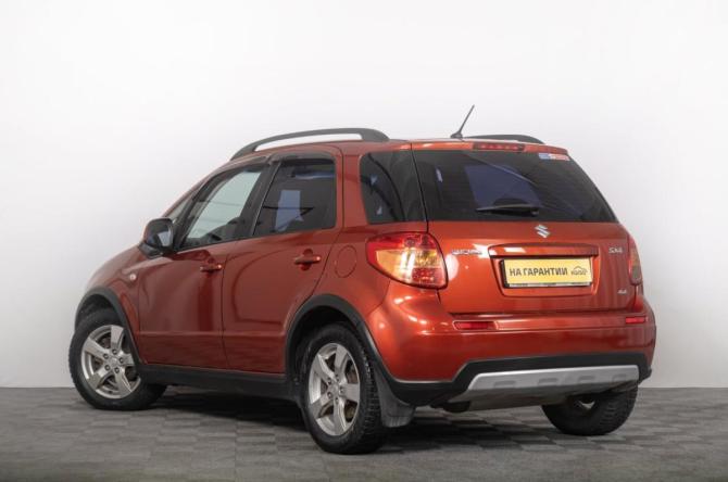 Suzuki SX4 I (Classic) Рестайлинг с пробегом 2010 года, цена 829 000 рублей, 244000 км, хэтчбек, Автокод Объявления