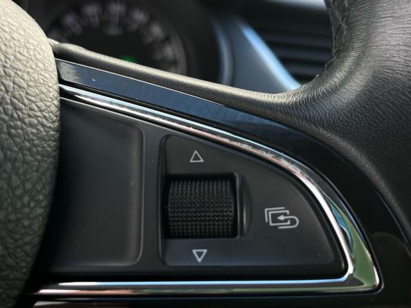 Skoda Octavia III (A7) с пробегом 2013 года, цена 930 000 рублей, 264000 км, лифтбек, Автокод Объявления