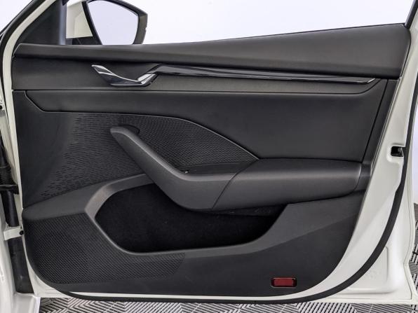 Skoda Octavia IV (A8) с пробегом 2021 года, цена 1 450 000 рублей, 351430 км, лифтбек, Автокод Объявления