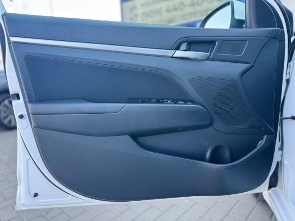 Hyundai Elantra VI (AD) с пробегом 2020 года, цена 1 749 000 рублей, 113000 км, седан, Автокод Объявления