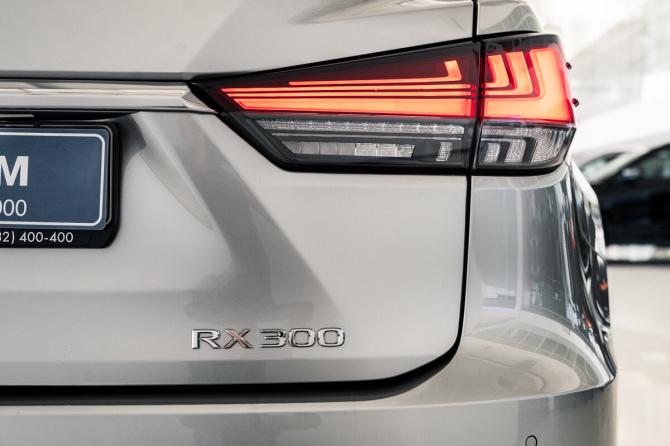 Lexus RX IV Рестайлинг с пробегом 2020 года, цена 5 700 000 рублей, 23673 км, внедорожник, Автокод Объявления