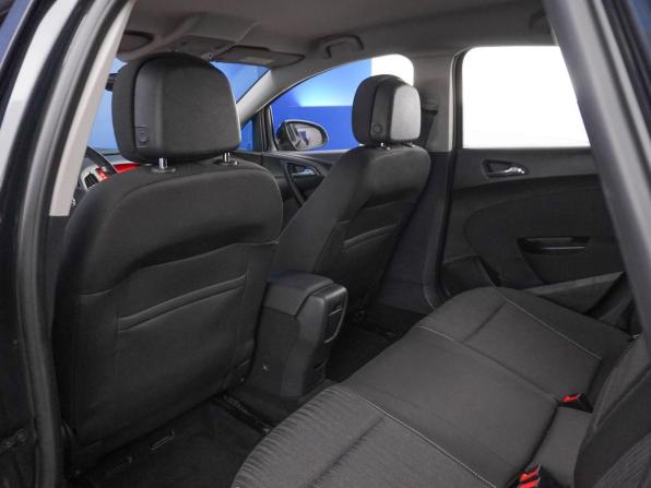 Opel Astra J с пробегом 2012 года, цена 799 521 рубль, 139146 км, хэтчбек, Автокод Объявления