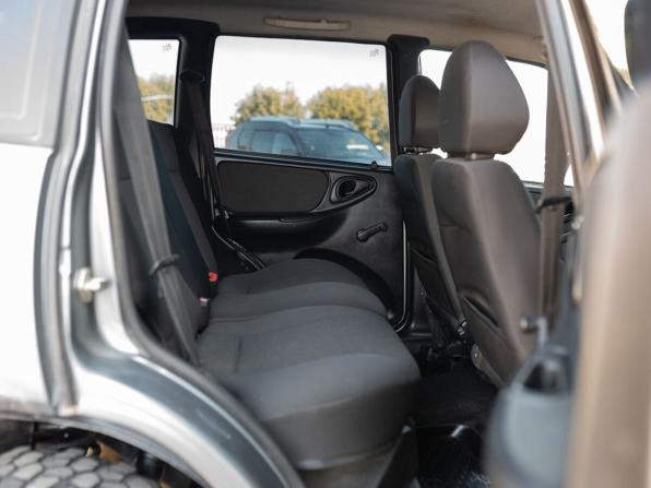 Chevrolet Niva I с пробегом 2008 года, цена 250 000 рублей, 211233 км, внедорожник, Автокод Объявления