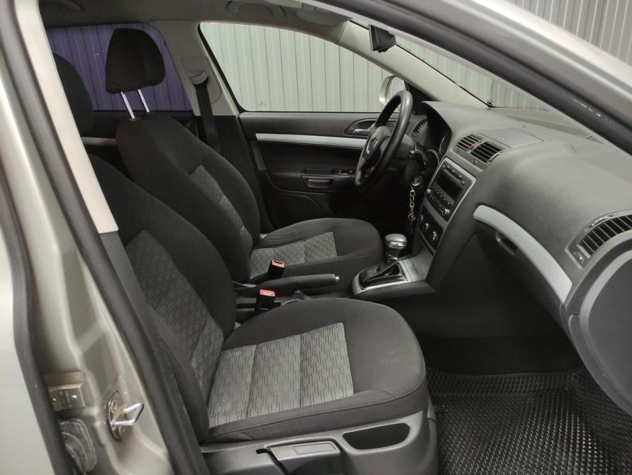 Skoda Octavia II (A5) Рестайлинг Пермь  - изображение 9