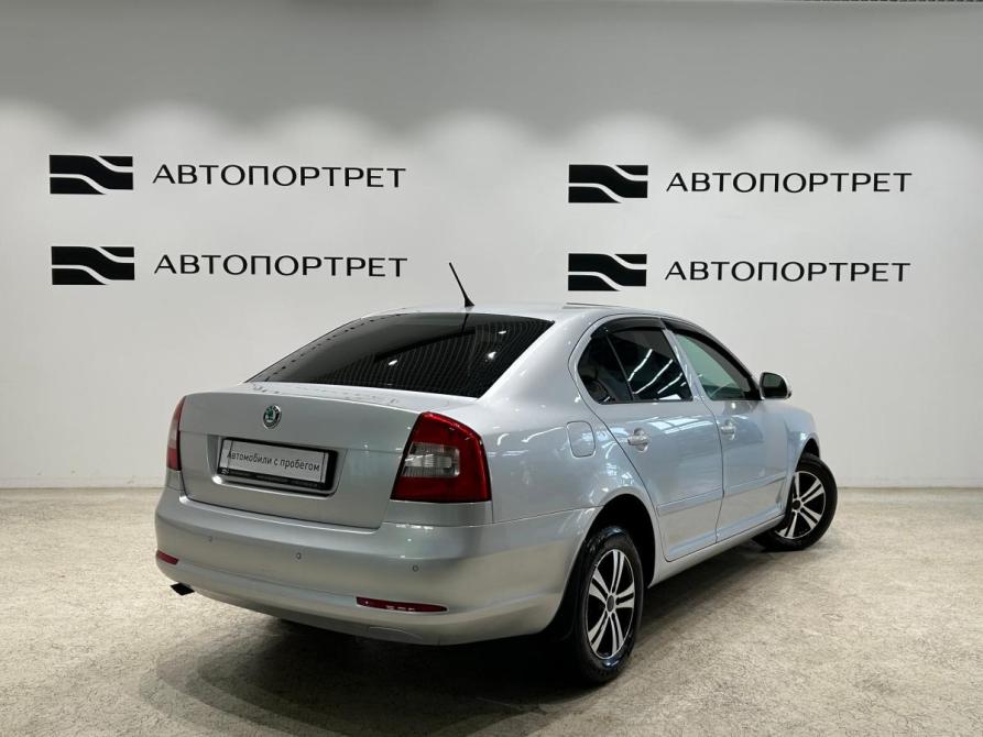 Skoda Octavia II (A5) Рестайлинг Санкт-Петербург  - изображение 7