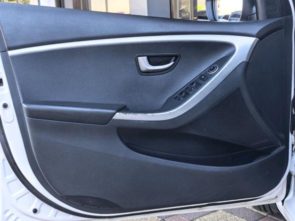 Hyundai i30 II с пробегом 2012 года, цена 790 000 рублей, 249700 км, хэтчбек, Автокод Объявления