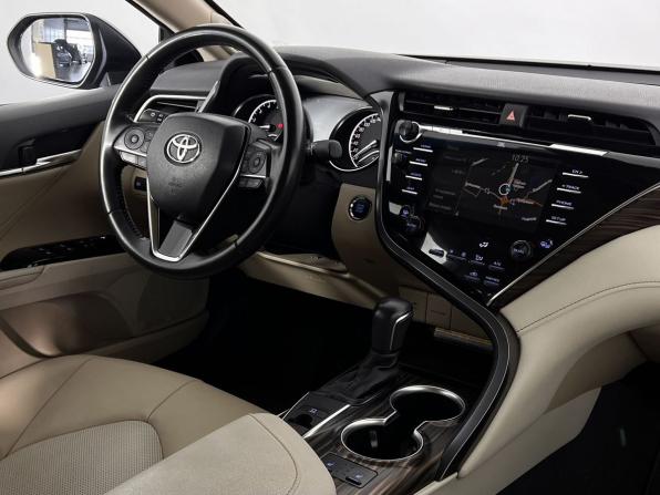 Toyota Camry VIII (XV70) с пробегом 2020 года, цена 3 350 000 рублей, 19749 км, седан, Автокод Объявления