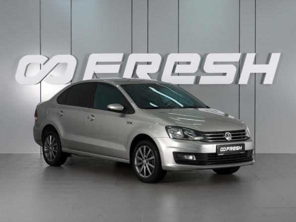 Volkswagen Polo V Рестайлинг с пробегом 2019 года, цена 1 679 000 рублей, 132855 км, седан, Автокод Объявления