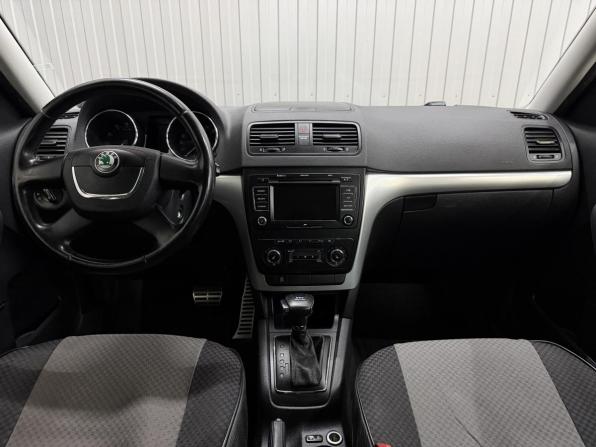Skoda Yeti I с пробегом 2012 года, цена 858 000 рублей, 179734 км, внедорожник, Автокод Объявления