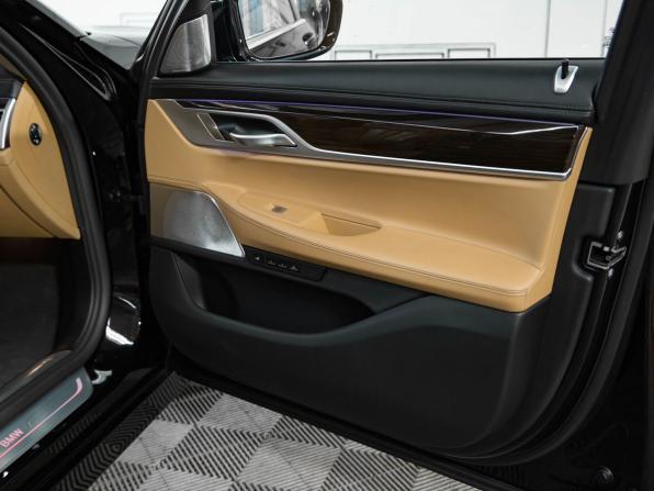 BMW 7 серии VI (G11/G12) Рестайлинг с пробегом 2020 года, цена 6 850 000 рублей, 89766 км, седан, Автокод Объявления