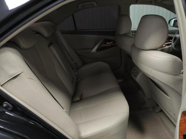 Toyota Camry VI (XV40) Рестайлинг с пробегом 2010 года, цена 1 115 000 рублей, 233265 км, седан, Автокод Объявления