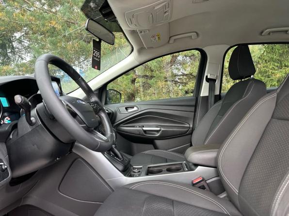 Ford Kuga II Рестайлинг с пробегом 2018 года, цена 1 249 000 рублей, 258492 км, внедорожник, Автокод Объявления