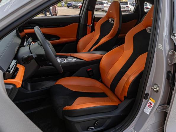 Changan UNI-V I с пробегом 2024 года, цена 2 550 000 рублей, 9091 км, лифтбек, Автокод Объявления