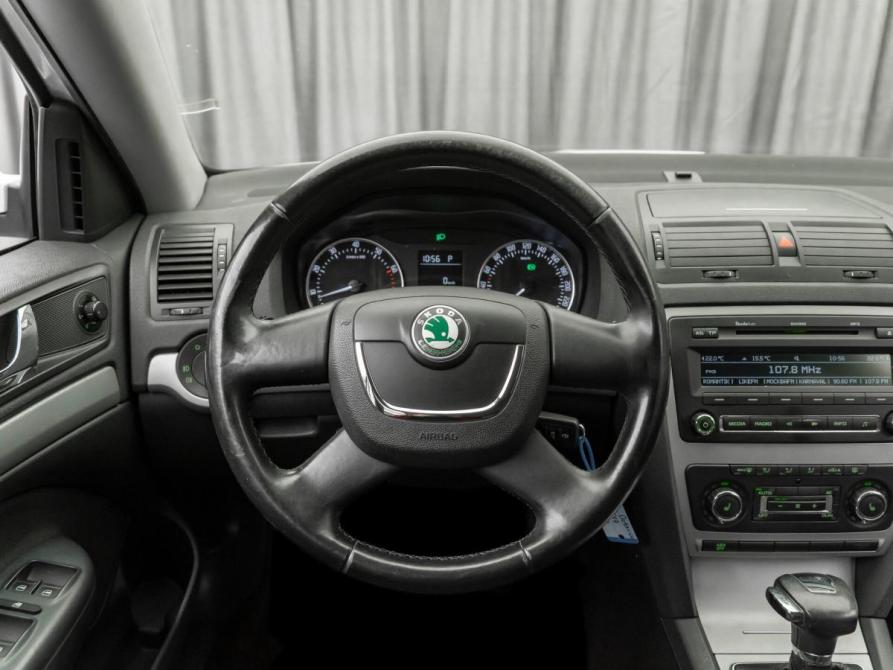 Skoda Octavia II (A5) Рестайлинг Москва  - изображение 10