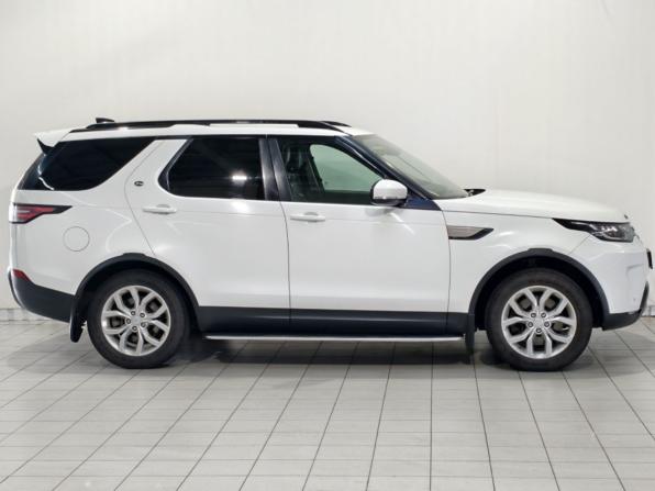 Land Rover Discovery V с пробегом 2017 года, цена 3 225 000 рублей, 261274 км, внедорожник, Автокод Объявления