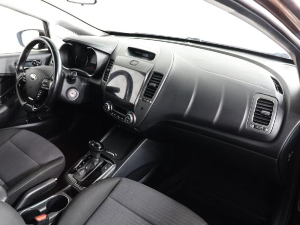 Kia Cerato III Рестайлинг (Classic) с пробегом 2019 года, цена 1 370 000 рублей, 84003 км, седан, Автокод Объявления