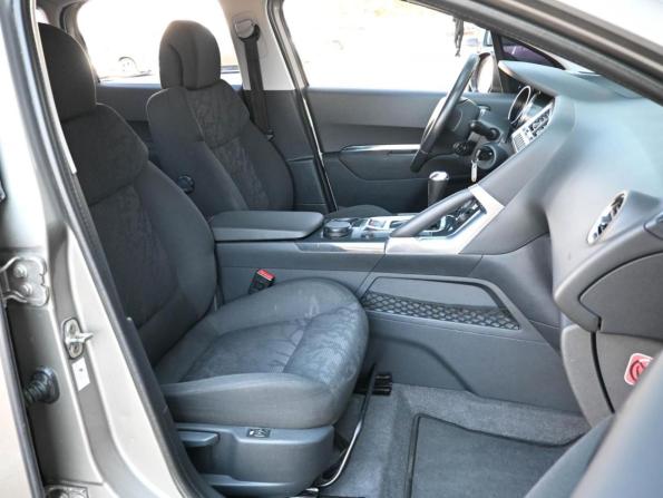 Peugeot 3008 I с пробегом 2011 года, цена 774 000 рублей, 207525 км, внедорожник, Автокод Объявления