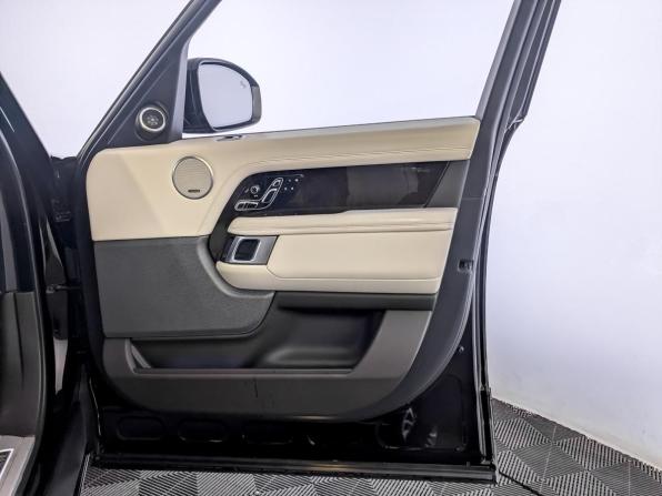 Land Rover Range Rover IV Рестайлинг с пробегом 2020 года, цена 9 700 000 рублей, 42850 км, внедорожник, Автокод Объявления