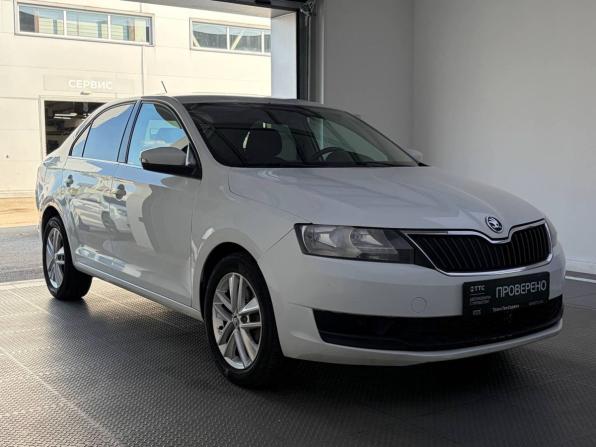 Skoda Rapid I Рестайлинг с пробегом 2018 года, цена 999 000 рублей, 248388 км, лифтбек, Автокод Объявления