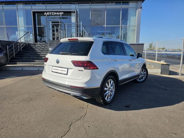 Volkswagen Tiguan II с пробегом 2018 года, цена 2 950 000 рублей, 114181 км, внедорожник, Автокод Объявления