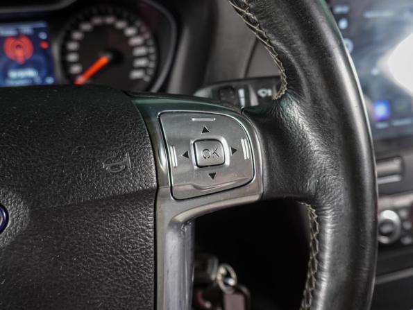 Ford Mondeo IV Рестайлинг с пробегом 2012 года, цена 889 000 рублей, 228234 км, седан, Автокод Объявления