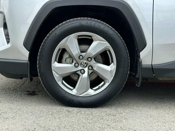 Toyota RAV4 V (XA50) с пробегом 2021 года, цена 3 350 000 рублей, 127993 км, внедорожник, Автокод Объявления