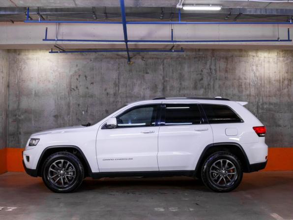 Jeep Grand Cherokee IV (WK2) Рестайлинг с пробегом 2014 года, цена 2 490 000 рублей, 127651 км, внедорожник, Автокод Объявления