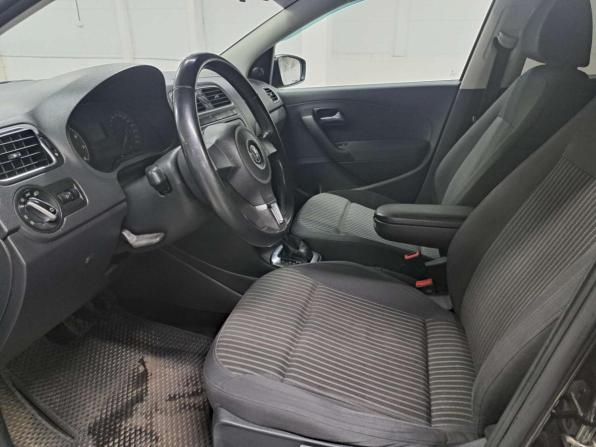 Volkswagen Polo V с пробегом 2012 года, цена 715 000 рублей, 192369 км, седан, Автокод Объявления